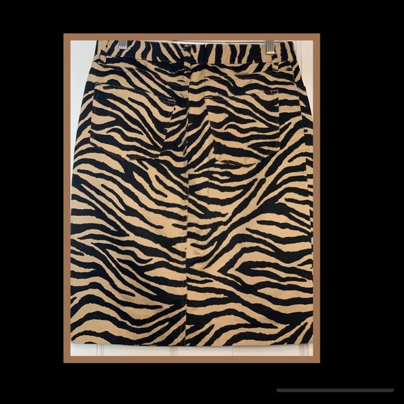 Lauren Ralph Lauren Black and Tan Zebra Print Skirt - Picture 3 of 3